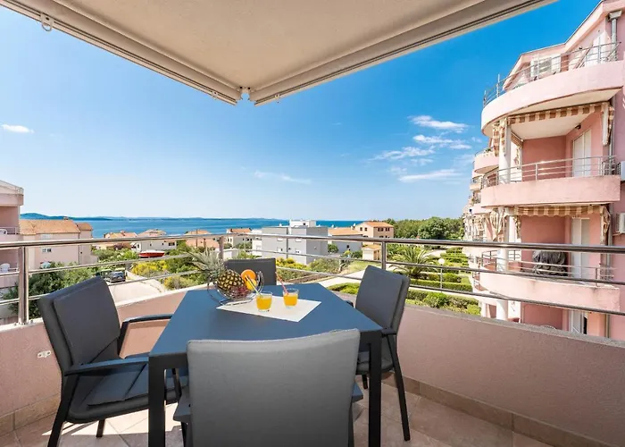 アパート Deluxe Anita1 *